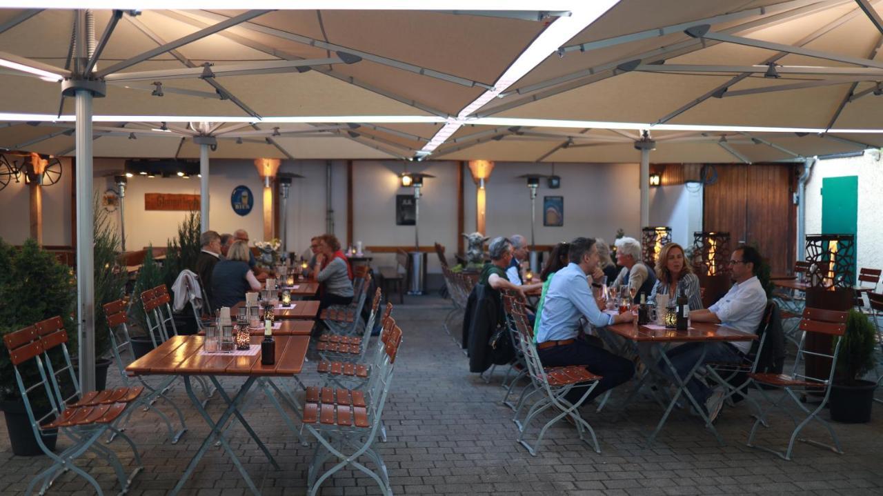 Hotel & Brauerei-Gasthof Neuwirt Neuburg an Der Donau Dış mekan fotoğraf