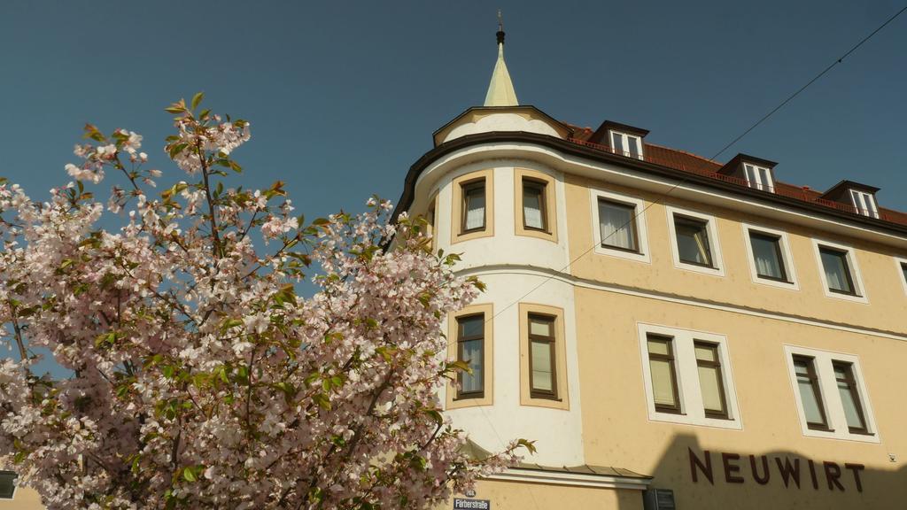 Hotel & Brauerei-Gasthof Neuwirt Neuburg an Der Donau Dış mekan fotoğraf